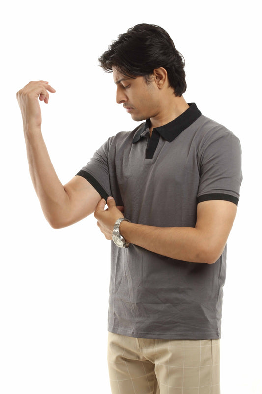 Ash – V-neck Polo Shirt