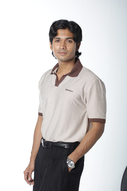 Contrast Coffee Stripe – V-neck Polo Shirt