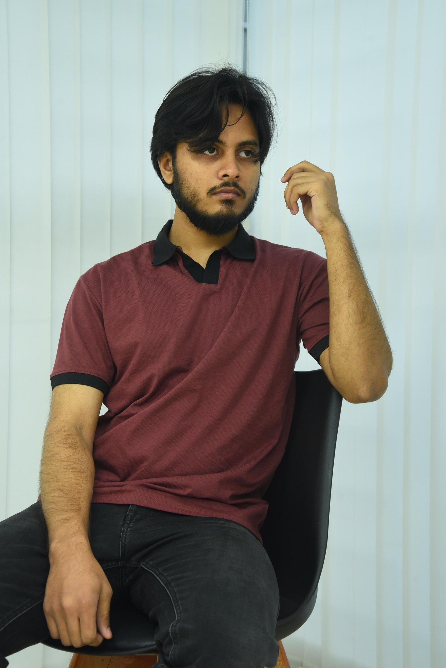 Maroon – V-neck Contrast Polo Shirt